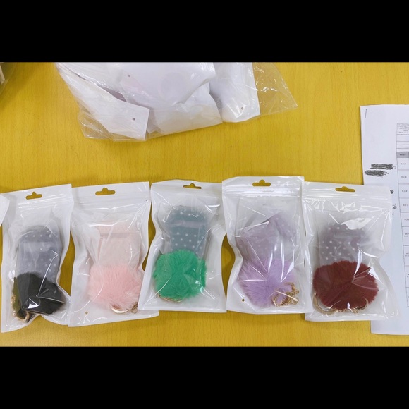 AirPods case Generation 1&2 - Picture 7 of 9